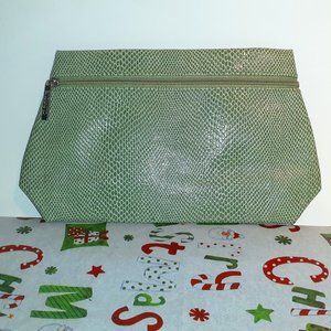 Clinique Makeup Bag Small Green